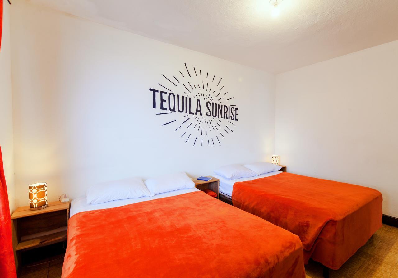 Tequila Sunrise Hostel Γουατεμάλα Εξωτερικό φωτογραφία